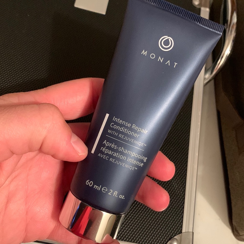 Monat intense repair conditioner